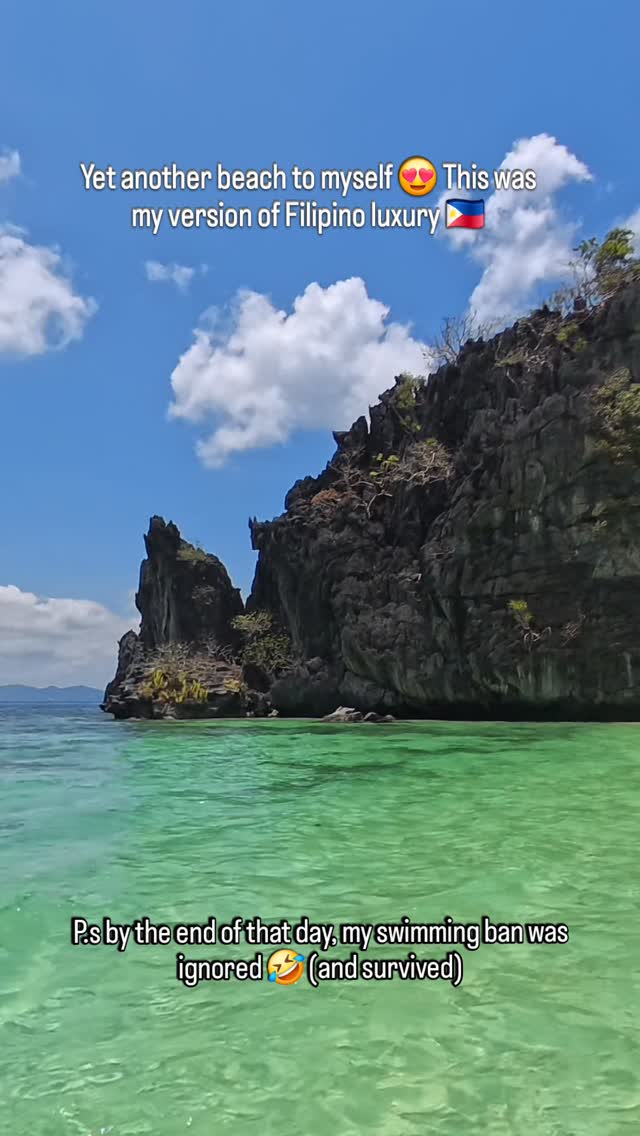 I cannot emphasize enough how glorious it was to combine my #kayakingadventures hobby with secluded beaches in every corner. One of my highlights in #elnido If you are worried about crowds, this is ALL REAL, no tricks or AI people removal! ☺️