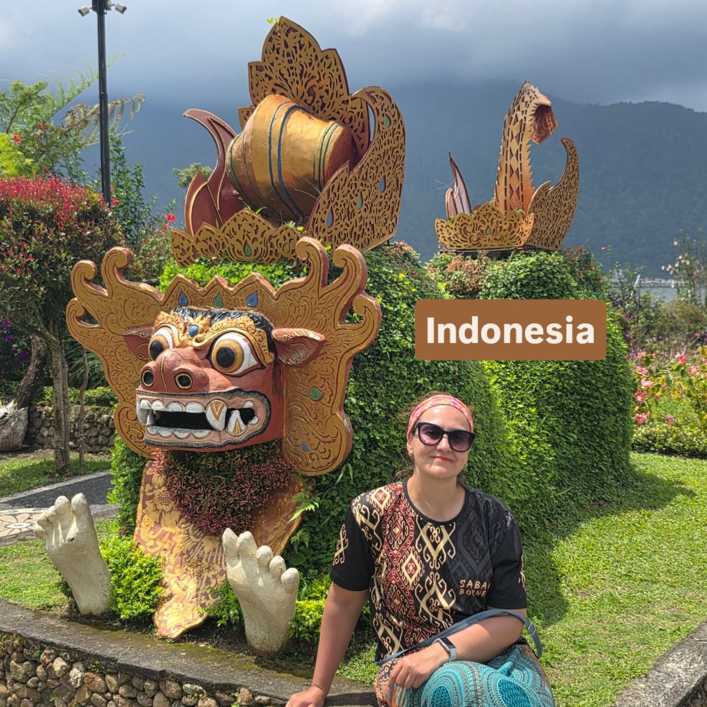 Barong, the King of Spirits in #Indonesia, the supreme leader of the forces of good. A sacred guardian, found in many places in #Bali. Still a lot to catch up on.. but working on it 😀 #traveling #southeastasia